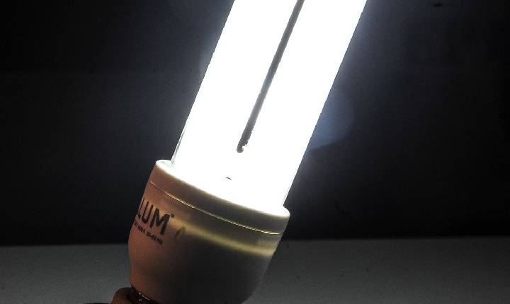 Bandeira tarifária de energia permanecerá amarela em setembro