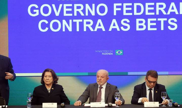 Bets que continuarem no ar após prazo serão bloqueadas, diz Durigan