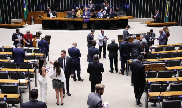 Câmara aprova convenção da OIT sobre segurança e saúde no trabalho; texto vai ao Senado
