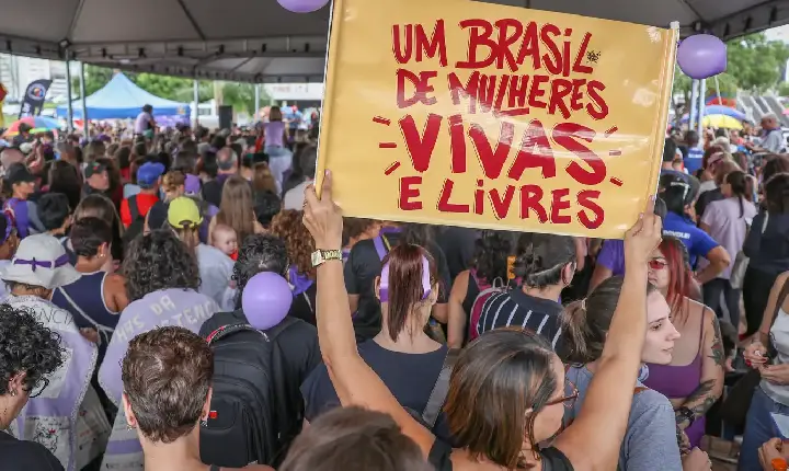Condenados por violência doméstica terão de passar por reabilitação