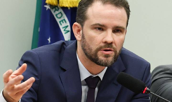 Durigan defende que Brasil deve ampliar relações comerciais 