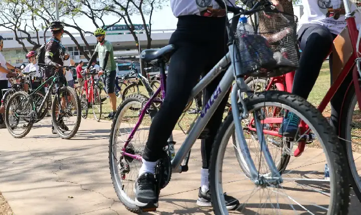 Justiça aceita denúncia contra 5 acusados de matar ciclista no Rio