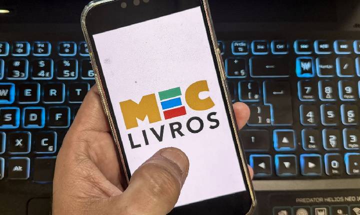 MEC Livros oferece mais 7,8 mil obras em inglês e espanhol
