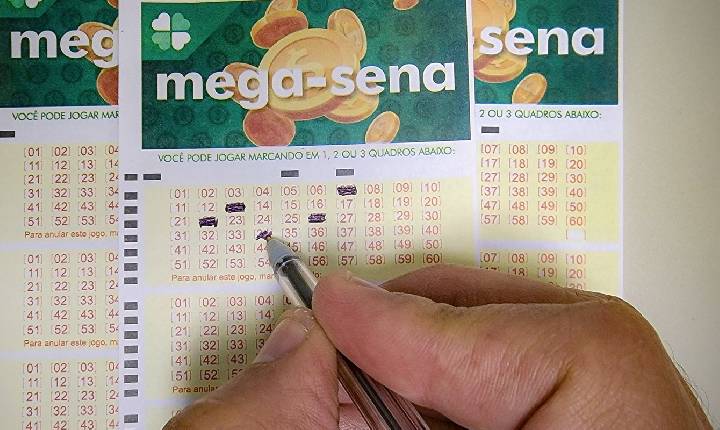 Mega-Sena sorteia prêmio acumulado de R$ 48 milhões neste domingo