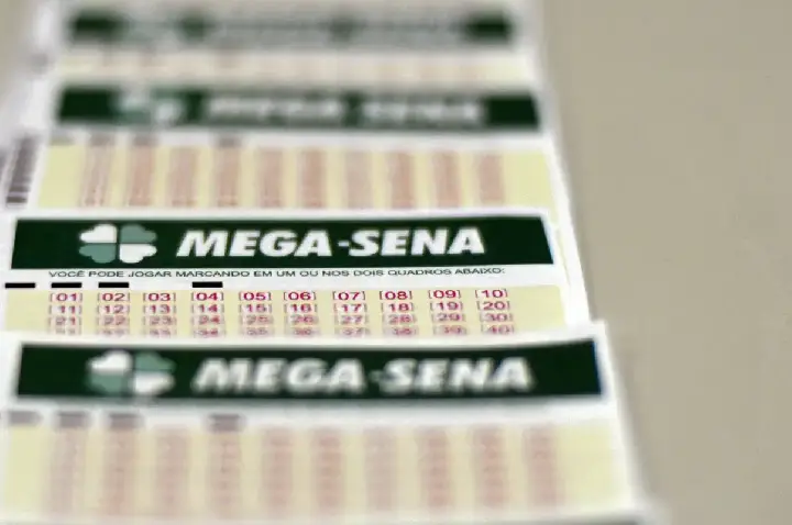 Mega-Sena sorteia prêmio acumulado em R$ 170 milhões neste domingo