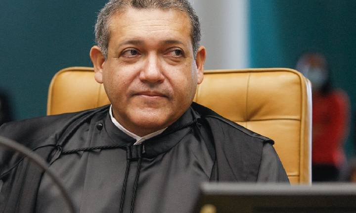 Nunes Marques suspende novos posts e seguidores no Exército do Lula 