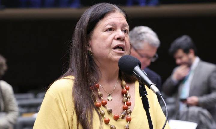 Projeto suspende cobrança de tributos na importação de urânio