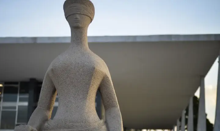 STF tem placar de 2 votos a 0 contra mudanças na Lei da Ficha Limpa
