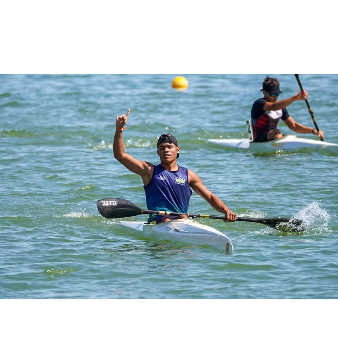 Atletas da ASCAE de Santarém brilham no Campeonato Brasileiro de Canoagem em Minas Gerais