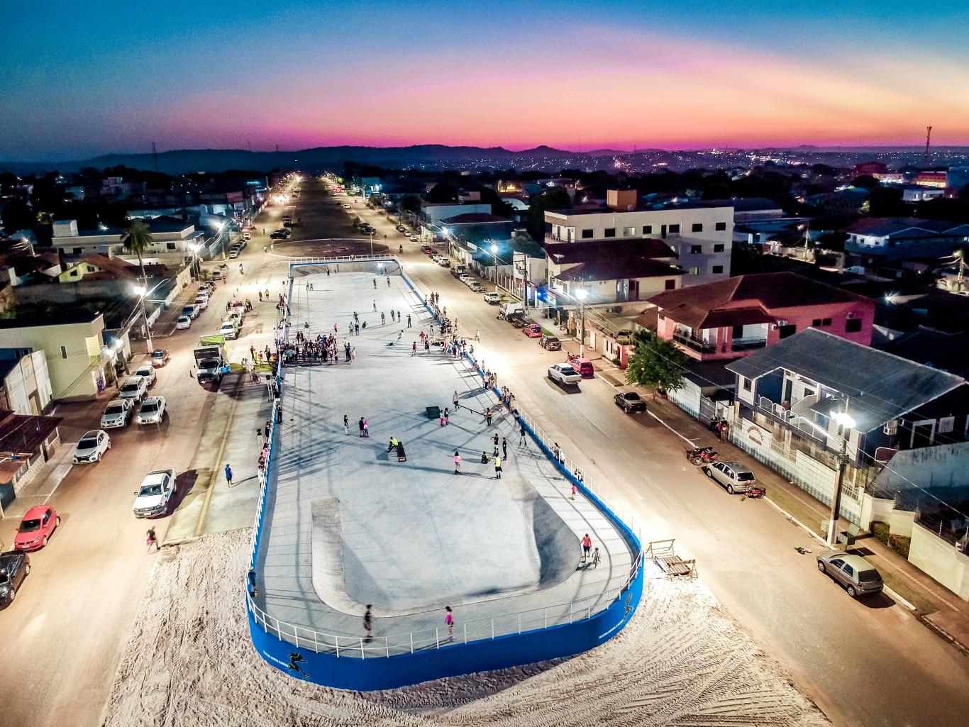 Homem é acusado de importunar crianças ”na pista de patins” Anizio Chaves  e caso vai parar na polícia